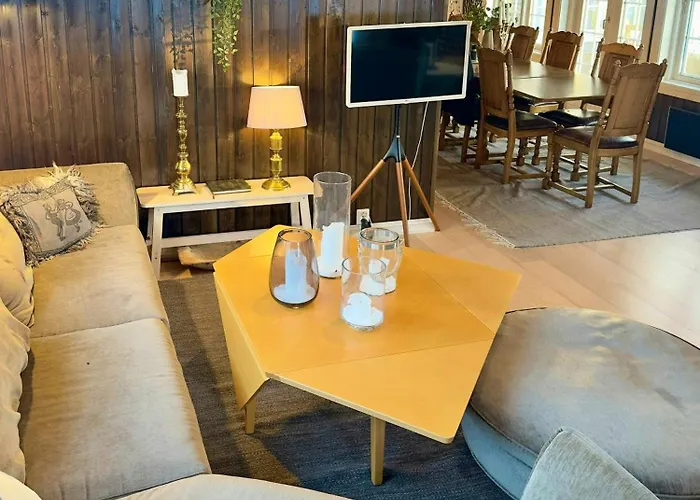 Family With Hot Tub At Skeikampen Svingvoll