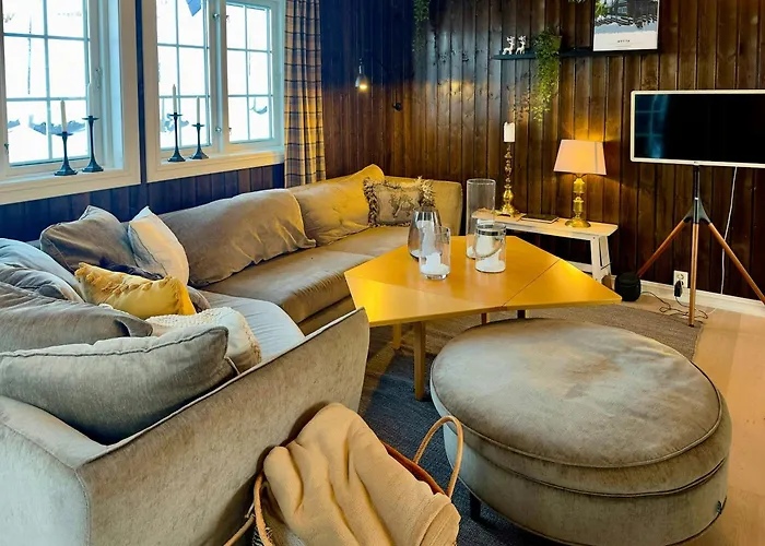 Family With Hot Tub At Skeikampen Hébergement de vacances Svingvoll